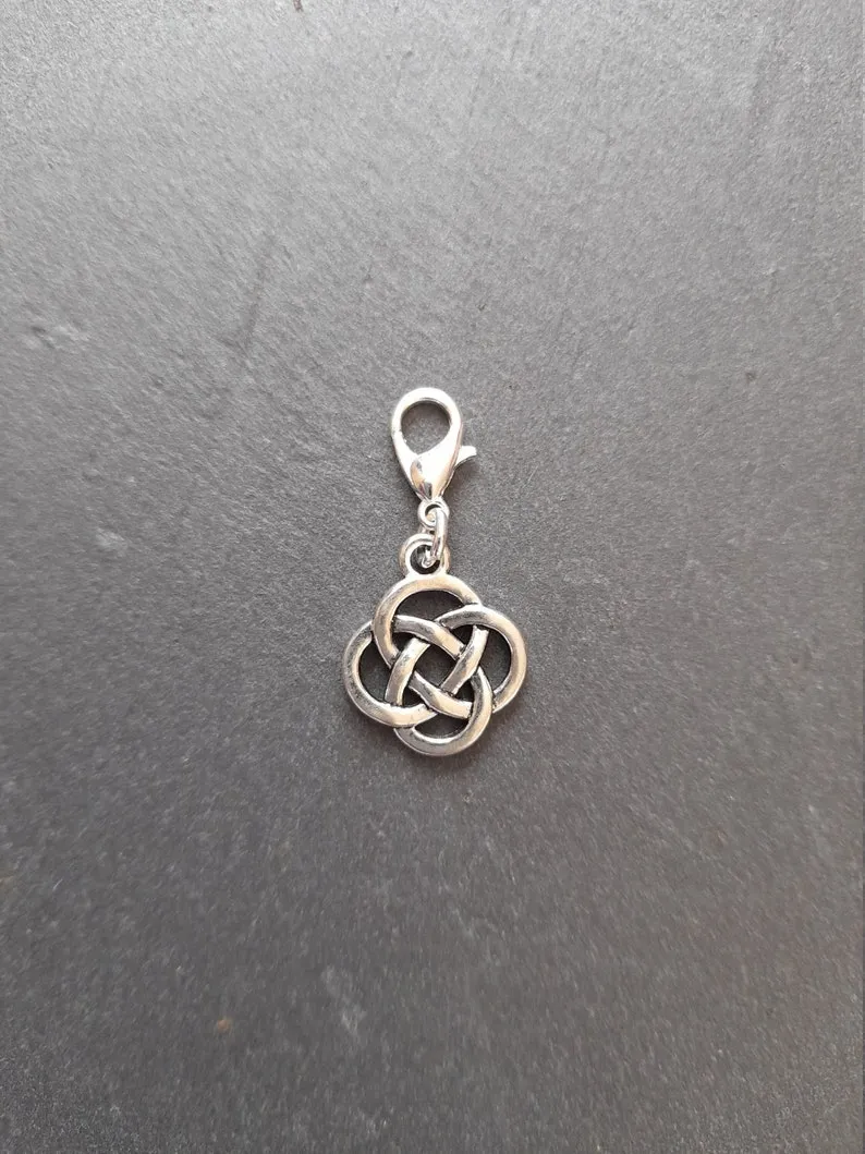 Celtic Knot Pet Collar Clip-on Charm Cat Dog Accessories Silver Plated