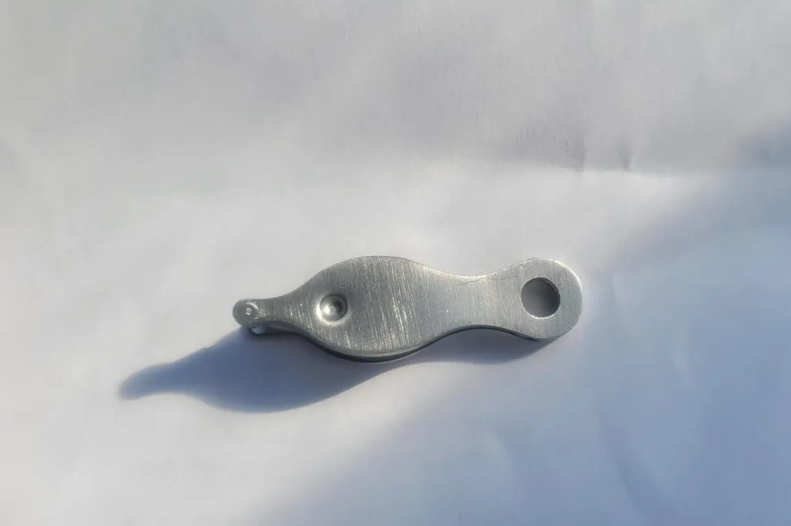 Marca Pollitos/ Chick Toe Punch - Image 3